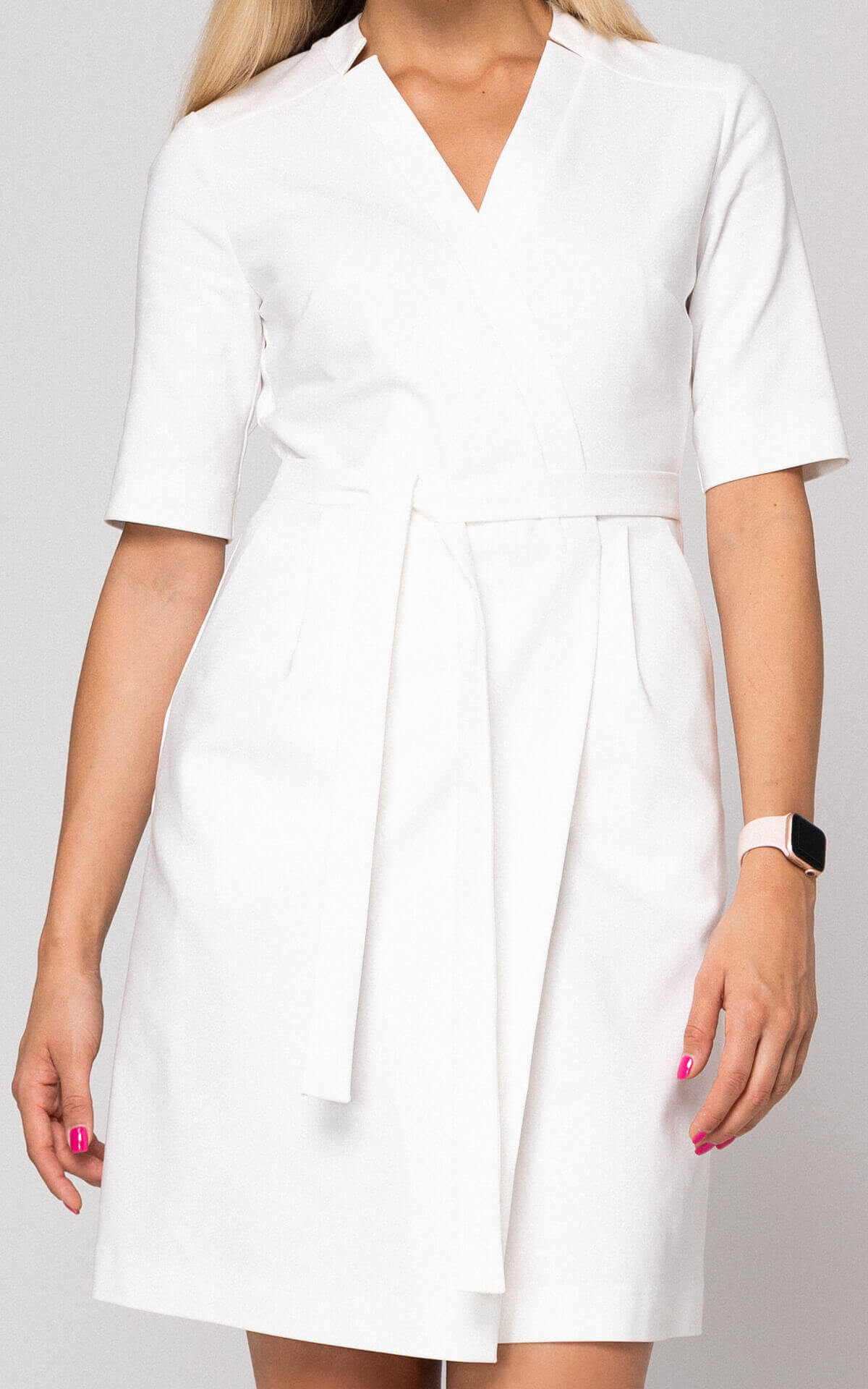 biała sukienka medyczna Sukienka medyczna