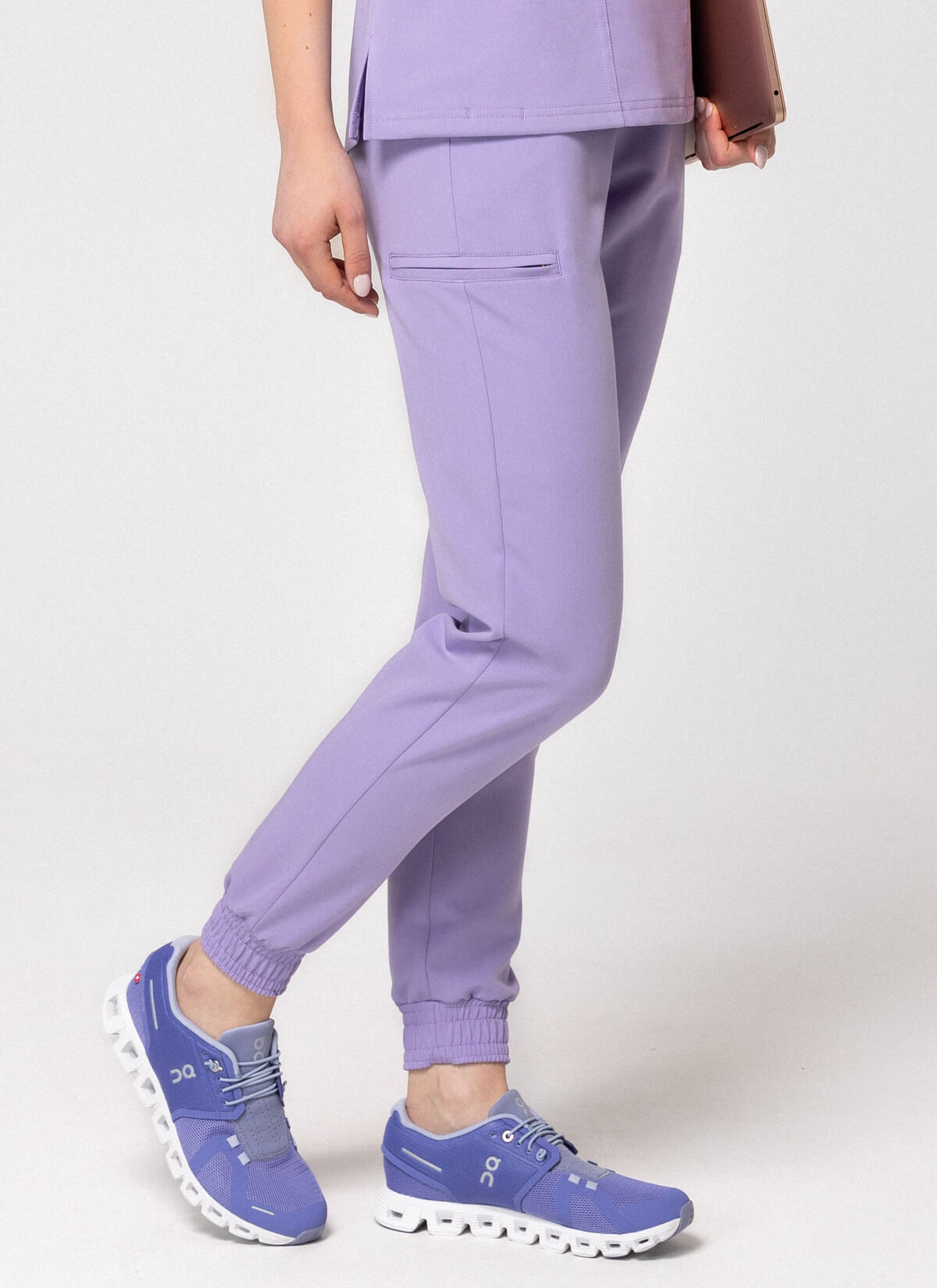 scrubs-comfy-lilac-spodnie-2