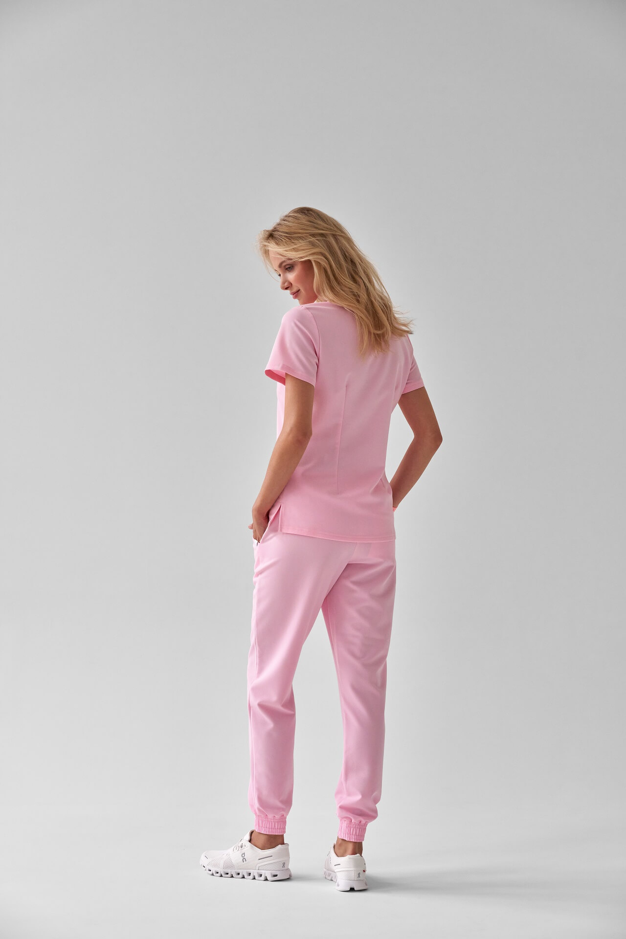 scrubs-comfy-barbie-6536